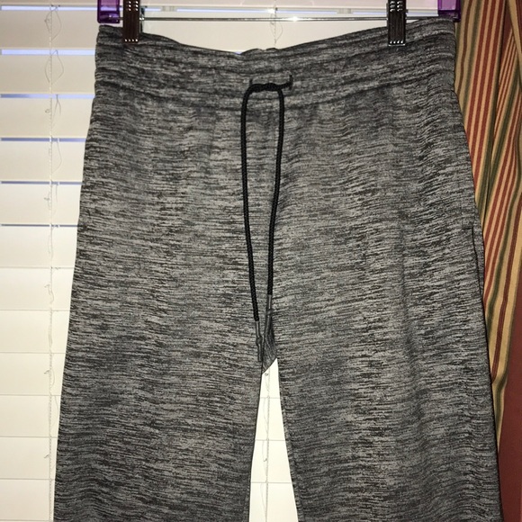 Under Armour Pants - Gray under armor warm sweatpants